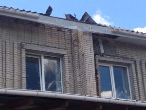 Окупанти бомблять Сумщину: під ударом Краснопілля