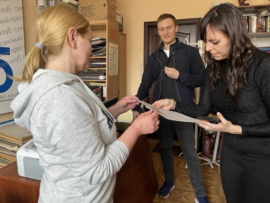 "Важливо чути голоси всіх громад": відома журналістка Еммануель Чейз про зустріч із представниками "Перемоги"