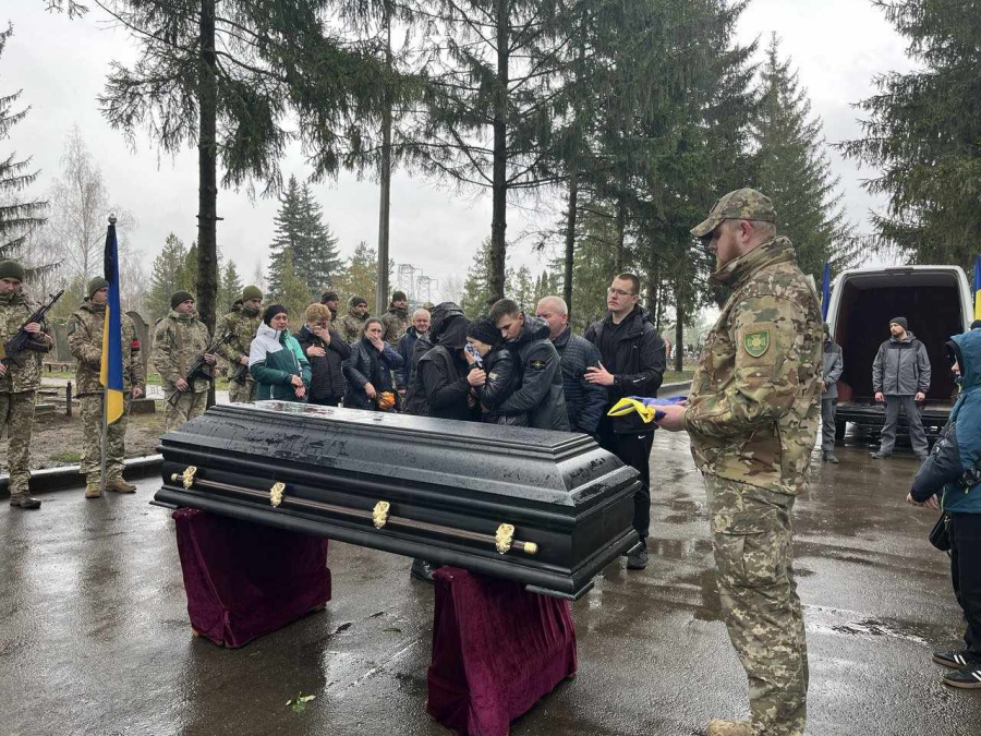 Сумщина прощається з Героєм: загинув прикордонни Сергій Моголенець із села Мезенівка